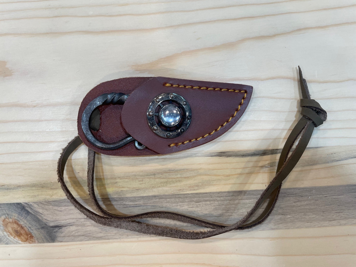 Neck Knife - Hand Forged