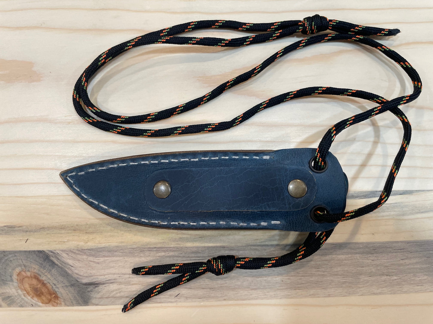 Bear Claw Neck Knife BN3