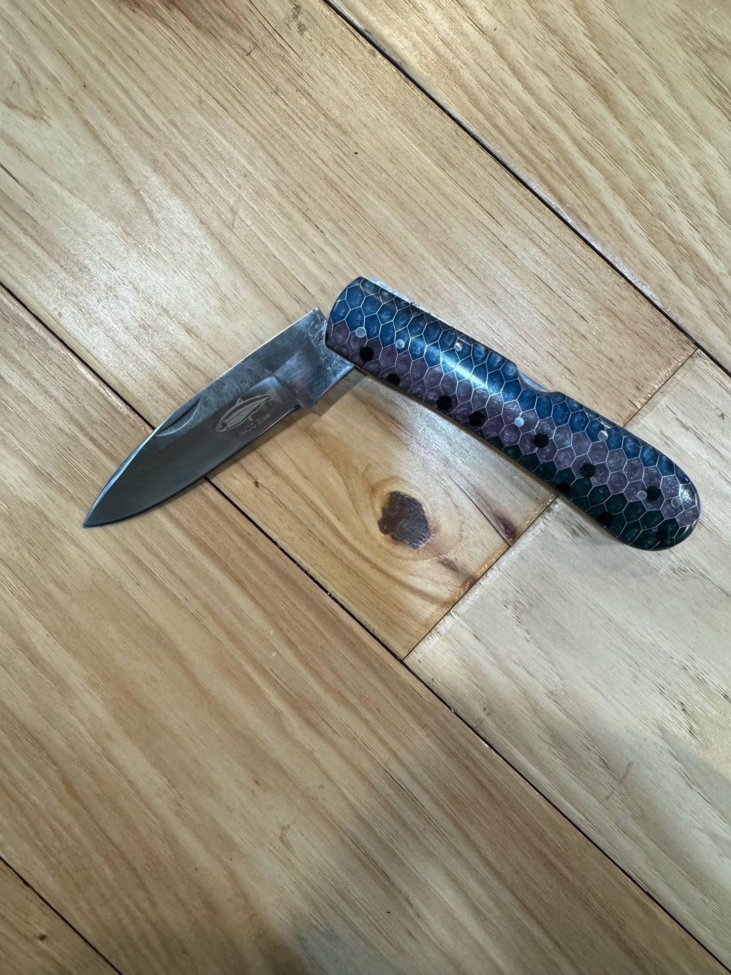Anglers Edge Steelhead Resin Handle Folding Knife