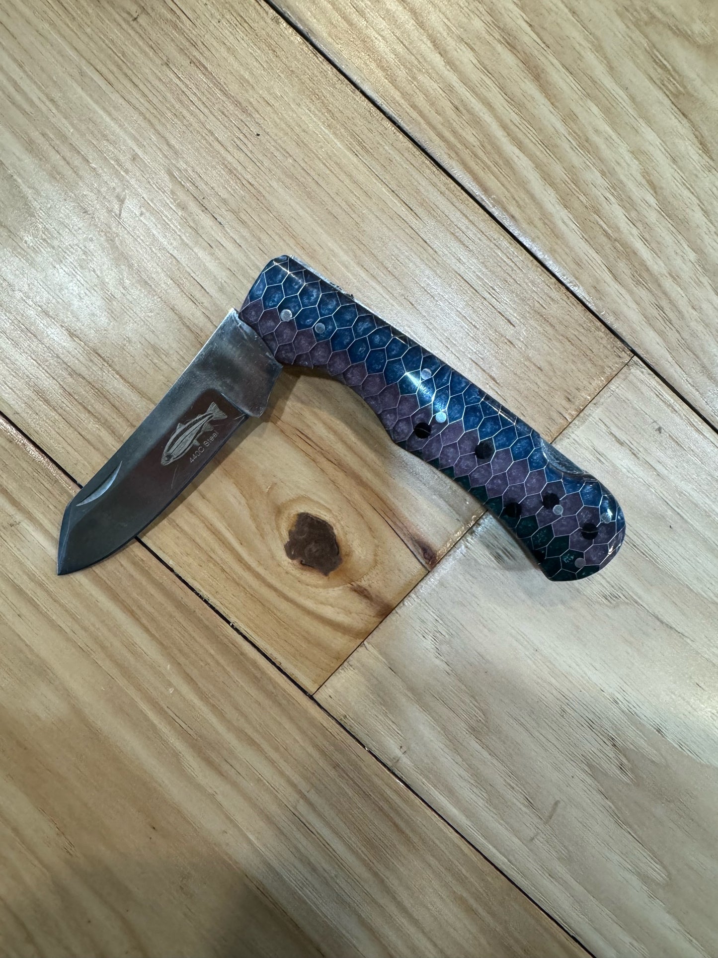 Anglers Edge Steelhead Resin Handle Folding Knife